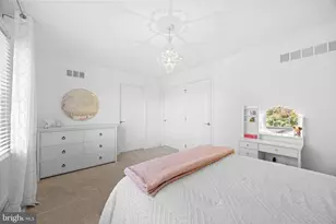 2068 Silverwood Dr, Newtown, PA 18940 - Photo 51
