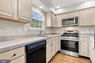213 Tanager Ct, Warrington, PA 18976 - Photo 11