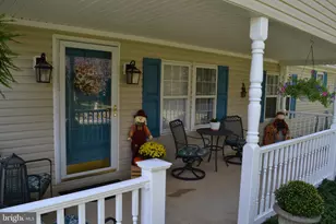 621 Spring Meadow Cir, New Hope, PA 18938 - Photo 7