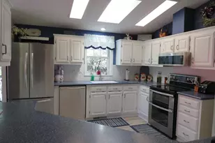 621 Spring Meadow Cir, New Hope, PA 18938 - Photo 15