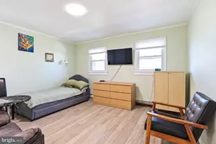 1721 4th St, Langhorne, PA 19047 - Photo 27