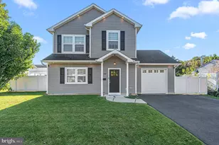 285 Magnolia Dr, Levittown, PA 19054 - Photo 1