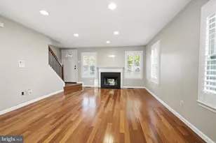 51 Violet Ln, Newtown, PA 18940 - Photo 3