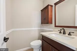 51 Violet Ln, Newtown, PA 18940 - Photo 13
