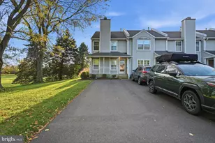 51 Violet Ln, Newtown, PA 18940 - Photo 31