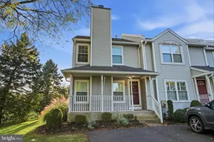 51 Violet Ln, Newtown, PA 18940 - Photo 1