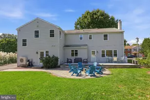 121 Brook Dr, Holland, PA 18966 - Photo 57