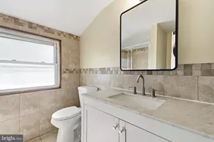 56 N Northpark Dr, Levittown, PA 19054 - Photo 27