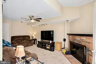 24 Pebble Ct, Southampton, PA 18966 - Photo 15