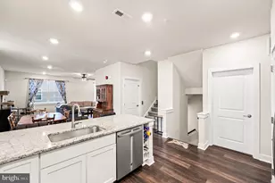 156 Gaslight Aly, Bensalem, PA 19020 - Photo 11