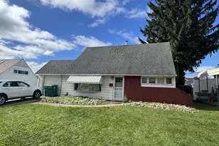 115 Vermont Ln, Levittown, PA 19054 - Photo 1