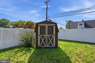 117 Heartwood Rd, Levittown, PA 19056 - Photo 43