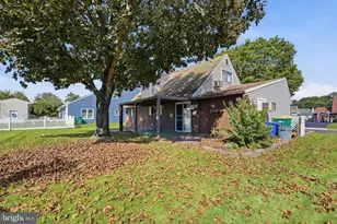 117 Heartwood Rd, Levittown, PA 19056 - Photo 41