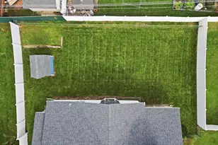 148 Heartwood Rd, Levittown, PA 19056 - Photo 39