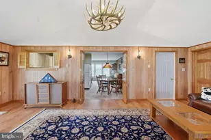 148 Heartwood Rd, Levittown, PA 19056 - Photo 21
