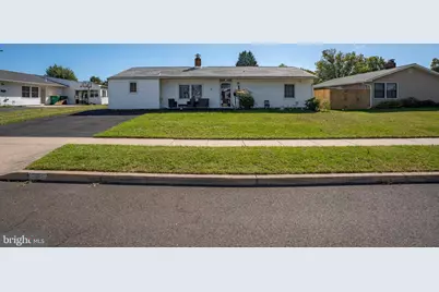 36 Elm Lane, Levittown, PA 19054 - Photo 1