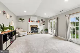 126 Hampton Dr, Langhorne, PA 19047 - Photo 15