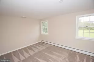 728 E Creamery Rd, Perkasie, PA 18944 - Photo 33
