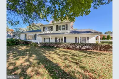 1702 S Crescent Boulevard, Yardley, PA 19067 - Photo 3