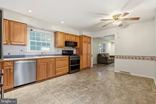 2209 Diamond St, Sellersville, PA 18960 - Photo 13