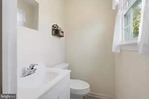 2209 Diamond St, Sellersville, PA 18960 - Photo 27
