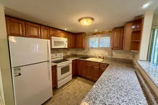 17 Rambler Ln, Levittown, PA 19055 - Photo 15