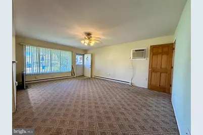 17 Rambler Lane, Levittown, PA 19055 - Photo 7