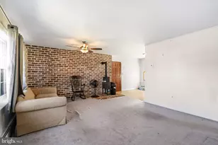 77 Junewood Dr, Levittown, PA 19055 - Photo 3