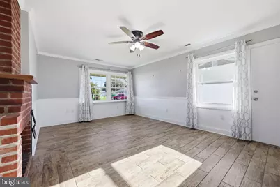 45 Graystone Lane, Levittown, PA 19055 - Photo 11