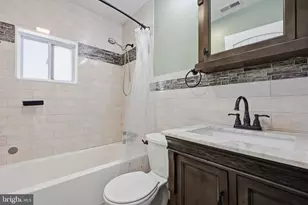 45 Graystone Ln, Levittown, PA 19055 - Photo 23