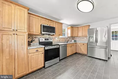 55 Autumn Lane, Levittown, PA 19055 - Photo 11