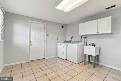 18 Averstone Drive E #E, Washington Crossing, PA 18977 - Photo 21
