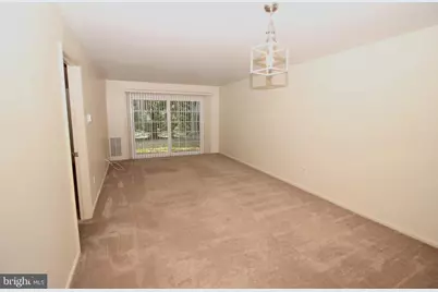 6012 Beacon Hill Drive, Southampton, PA 18966 - Photo 3