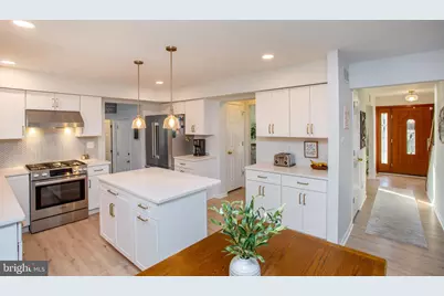 4969 W Rolling Glen Drive, Pipersville, PA 18947 - Photo 3