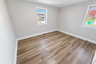 1341 Corry Ave, Bensalem, PA 19020 - Photo 17