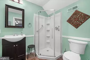 182 Harmony Ct, Bensalem, PA 19020 - Photo 23