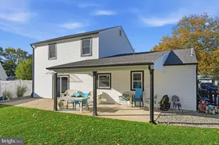 12 Nettletree Ln, Levittown, PA 19054 - Photo 23