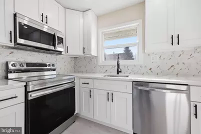 17 Idolstone Road, Levittown, PA 19057 - Photo 11
