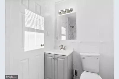2409 Bloomsdale Road, Levittown, PA 19057 - Photo 9