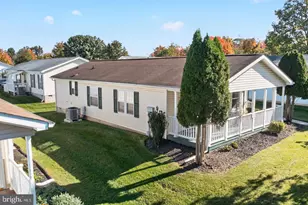 447 Cardinal Ct N, New Hope, PA 18938 - Photo 3