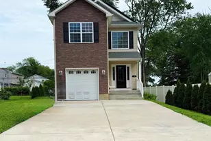 29 Hilltop Rd, Feasterville-Trevose, PA 19053 - Photo 1