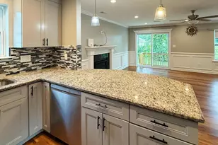 29 Hilltop Rd, Feasterville-Trevose, PA 19053 - Photo 11