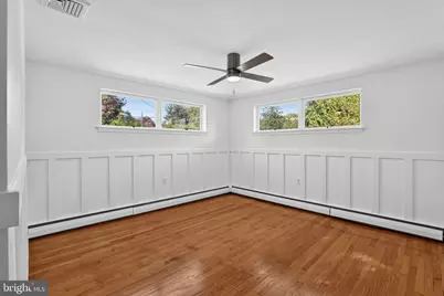 818 Honeysuckle Drive, Warminster, PA 18974 - Photo 17