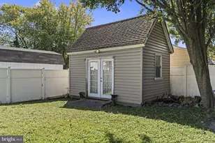 936 Locust Ave, Bensalem, PA 19020 - Photo 27