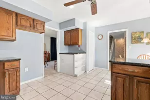 11 Spring Valley Rd, Levittown, PA 19056 - Photo 13