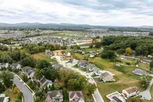 100 Lark Meadows Dr, Mechanicsburg, PA 17055 - Photo 47