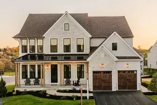 122 Silver Cir, Mechanicsburg, PA 17050 - Photo 1