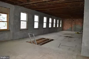 13 E Main St, Newville, PA 17241 - Photo 3