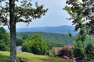 1065 Kuhn Rd, Boiling Springs, PA 17007 - Photo 5