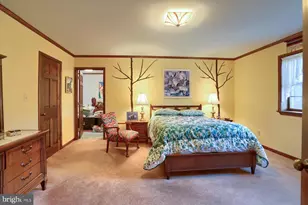 1065 Kuhn Rd, Boiling Springs, PA 17007 - Photo 23